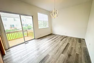 1758 Fredericksburg Ln, Aurora, IL 60503 - Photo 11