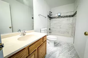 1758 Fredericksburg Ln, Aurora, IL 60503 - Photo 23
