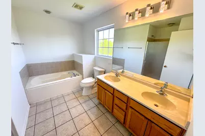 1758 Fredericksburg Lane, Aurora, IL 60503 - Photo 15