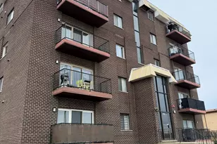 10424 Central Ave, Oak Lawn, IL 60453 - Photo 1