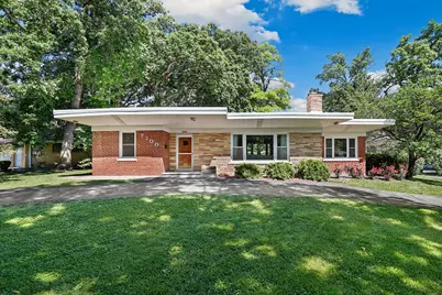 7300 W 108th Place, Worth, IL 60482 - Photo 1