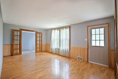 26094 W Ingleside Avenue, Ingleside, IL 60041 - Photo 3