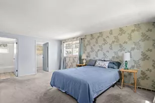 1107 E Elm St, Wheaton, IL 60189 - Photo 13