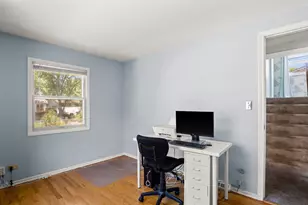 1107 E Elm St, Wheaton, IL 60189 - Photo 19