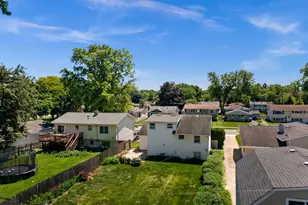 1107 E Elm St, Wheaton, IL 60189 - Photo 31