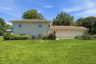 3603 14th Ave, Sterling, IL 61081 - Photo 27
