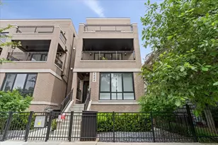 1644 W Diversey Pkwy, Chicago, IL 60614 - Photo 1