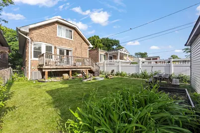 2416 Elmwood Avenue, Berwyn, IL 60402 - Photo 29