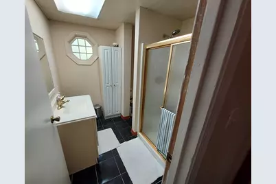 201 Devonshire Road, Tower Lakes, IL 60010 - Photo 21