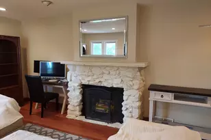 201 Devonshire Rd, Tower Lakes, IL 60010 - Photo 11