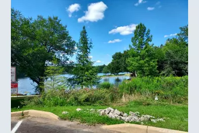 201 Devonshire Road, Tower Lakes, IL 60010 - Photo 35