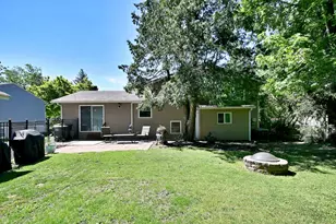 19392 W Harvard Ave, Mundelein, IL 60060 - Photo 45
