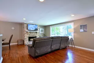 19392 W Harvard Ave, Mundelein, IL 60060 - Photo 13
