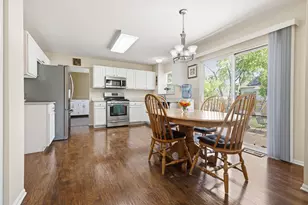 7400 Southworth Cir, Plainfield, IL 60586 - Photo 11