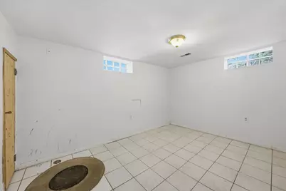 6156 W Gunnison Street, Chicago, IL 60630 - Photo 15