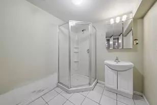 6156 W Gunnison St, Chicago, IL 60630 - Photo 17