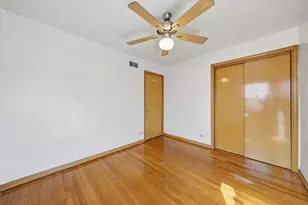 6156 W Gunnison St, Chicago, IL 60630 - Photo 11