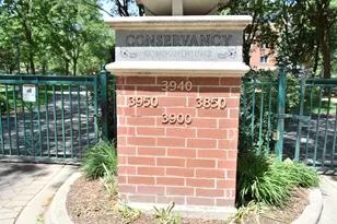 3940 W Bryn Mawr Ave, Chicago, IL 60659 - Photo 5