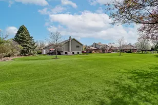 3204 Hickory Creek Dr, New Lenox, IL 60451 - Photo 11