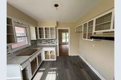 386 Clyde Avenue, Calumet City, IL 60409 - Photo 7