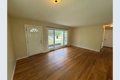 386 Clyde Avenue, Calumet City, IL 60409 - Photo 3