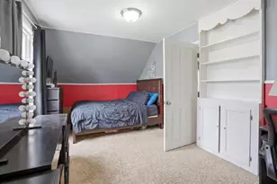 551 Sunset Dr, Elgin, IL 60123 - Photo 21