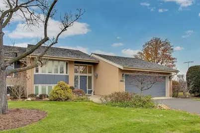 211 Briarwood Pass, Oak Brook, IL 60523 - Photo 1