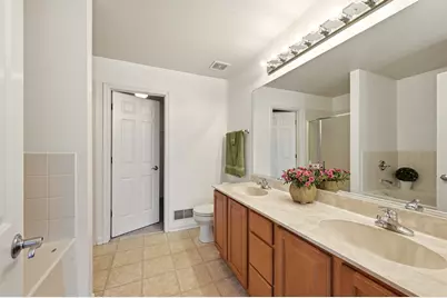 2320 Hudson Circle, Aurora, IL 60502 - Photo 13