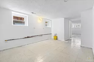 3645 S Wood St, Chicago, IL 60609 - Photo 23