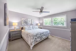 1513 Ronzheimer Ave, Saint Charles, IL 60174 - Photo 9
