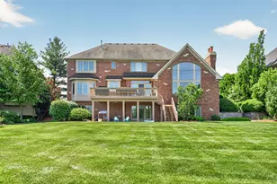 39W696 Henry David Thoreau Pl, Saint Charles, IL 60175 - Photo 45