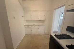 3258 Maple Ave, Berwyn, IL 60402 - Photo 9