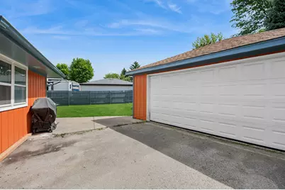 1310 Addleman Street, Joliet, IL 60431 - Photo 19