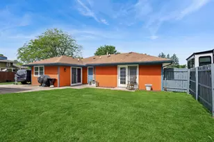 1310 Addleman St, Joliet, IL 60431 - Photo 17