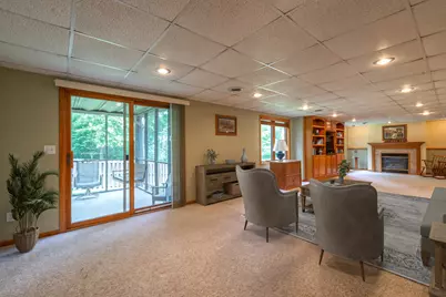 920 Mesa Drive, Freeport, IL 61032 - Photo 21