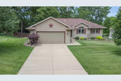 920 Mesa Drive, Freeport, IL 61032 - Photo 1