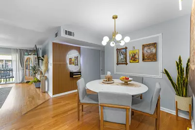 7A Kingery Quarter Avenue #201, Willowbrook, IL 60527 - Photo 7