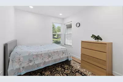 500 Lyon Drive, Buffalo Grove, IL 60089 - Photo 13