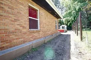 411 E Lincoln St, Mount Morris, IL 61054 - Photo 15