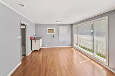 17561 Hillside Avenue, Homewood, IL 60430 - Photo 11