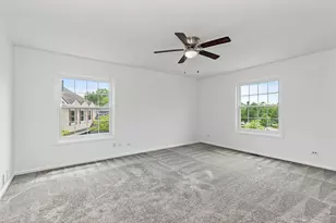 25 Magnolia Dr, Streamwood, IL 60107 - Photo 17
