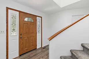 25 Magnolia Dr, Streamwood, IL 60107 - Photo 5