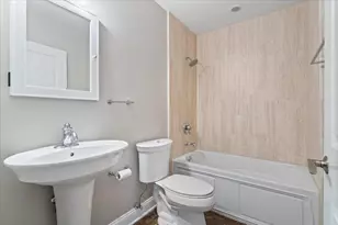 4860 N Clark St, Chicago, IL 60640 - Photo 13