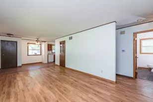 2109 7th St, Winthrop Harbor, IL 60096 - Photo 3