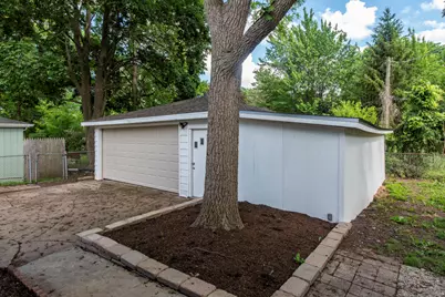 2109 7th Street, Winthrop Harbor, IL 60096 - Photo 31