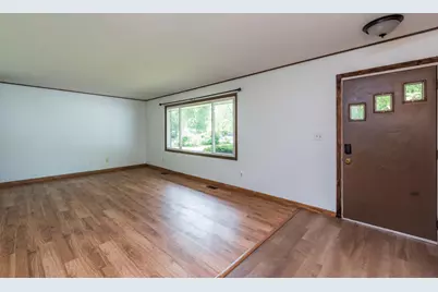 2109 7th Street, Winthrop Harbor, IL 60096 - Photo 5