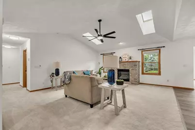 14 Quail Hollow Estate, Geneseo, IL 61254 - Photo 5