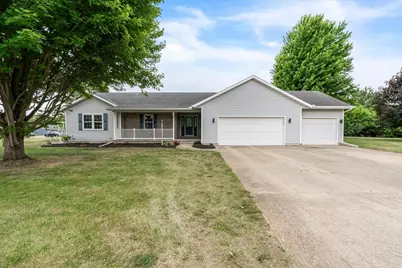 14 Quail Hollow Estate, Geneseo, IL 61254 - Photo 1