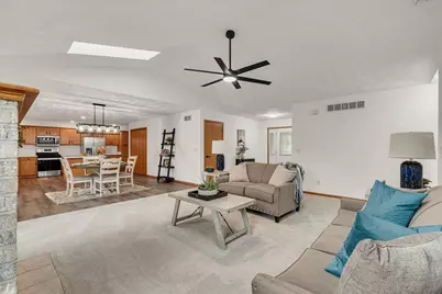 14 Quail Hollow Estate, Geneseo, IL 61254 - Photo 11