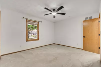 14 Quail Hollow Estate, Geneseo, IL 61254 - Photo 37